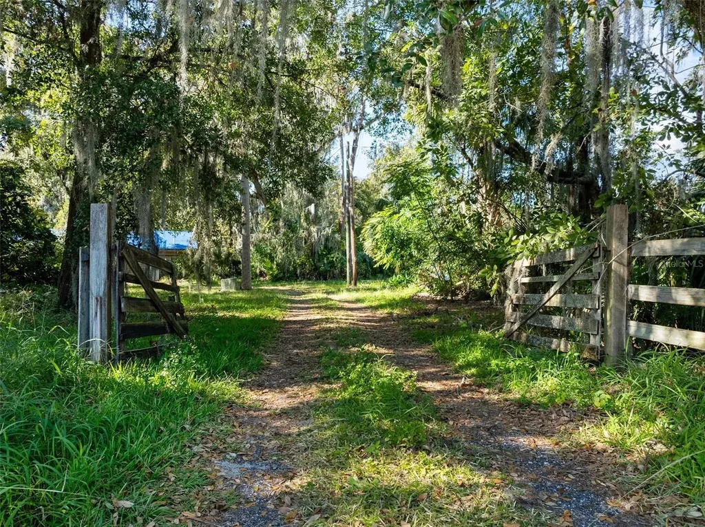 420 Monroe Road Sanford FL 32771