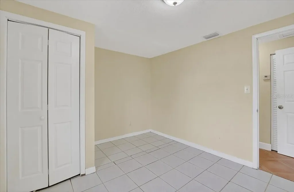 4515 W North Street Tampa FL 33614