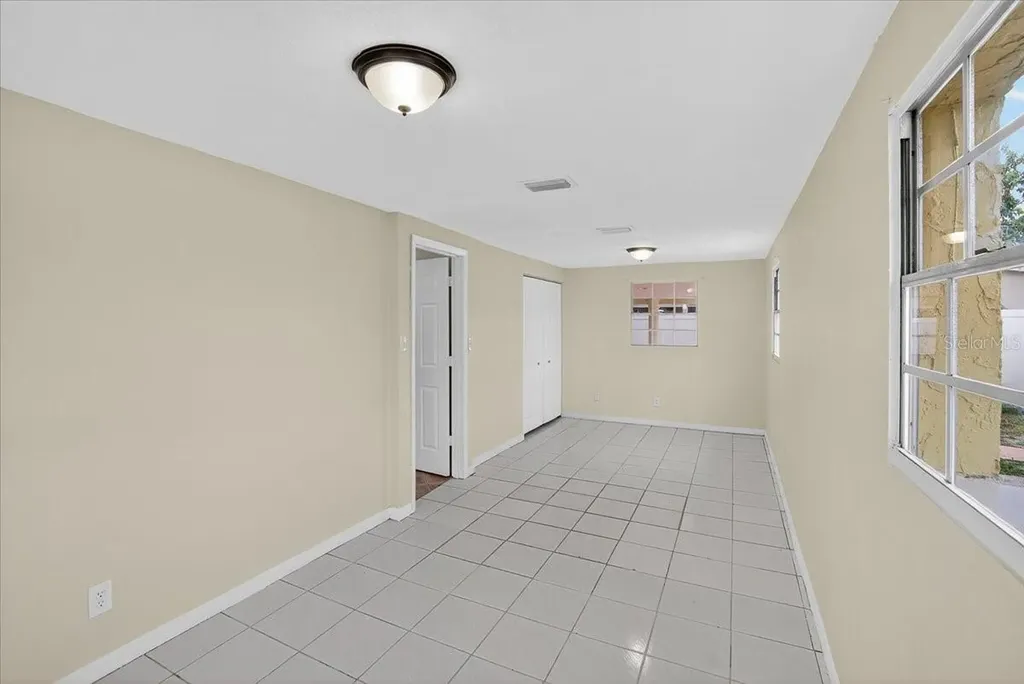 4515 W North Street Tampa FL 33614