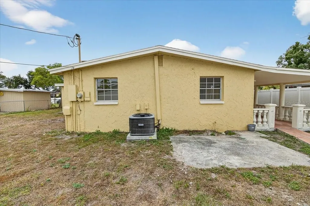4515 W North Street Tampa FL 33614