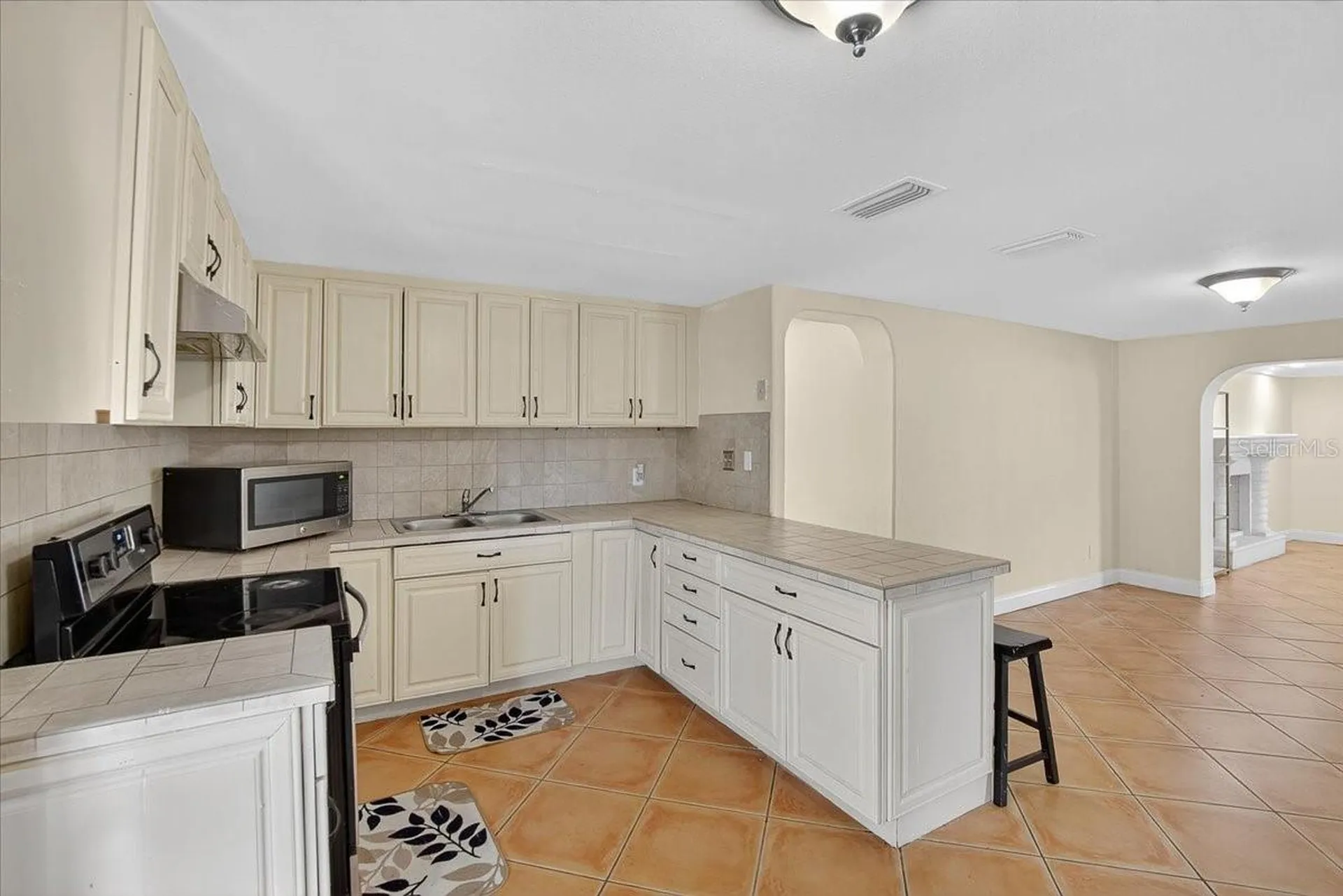 4515 W North Street Tampa FL 33614