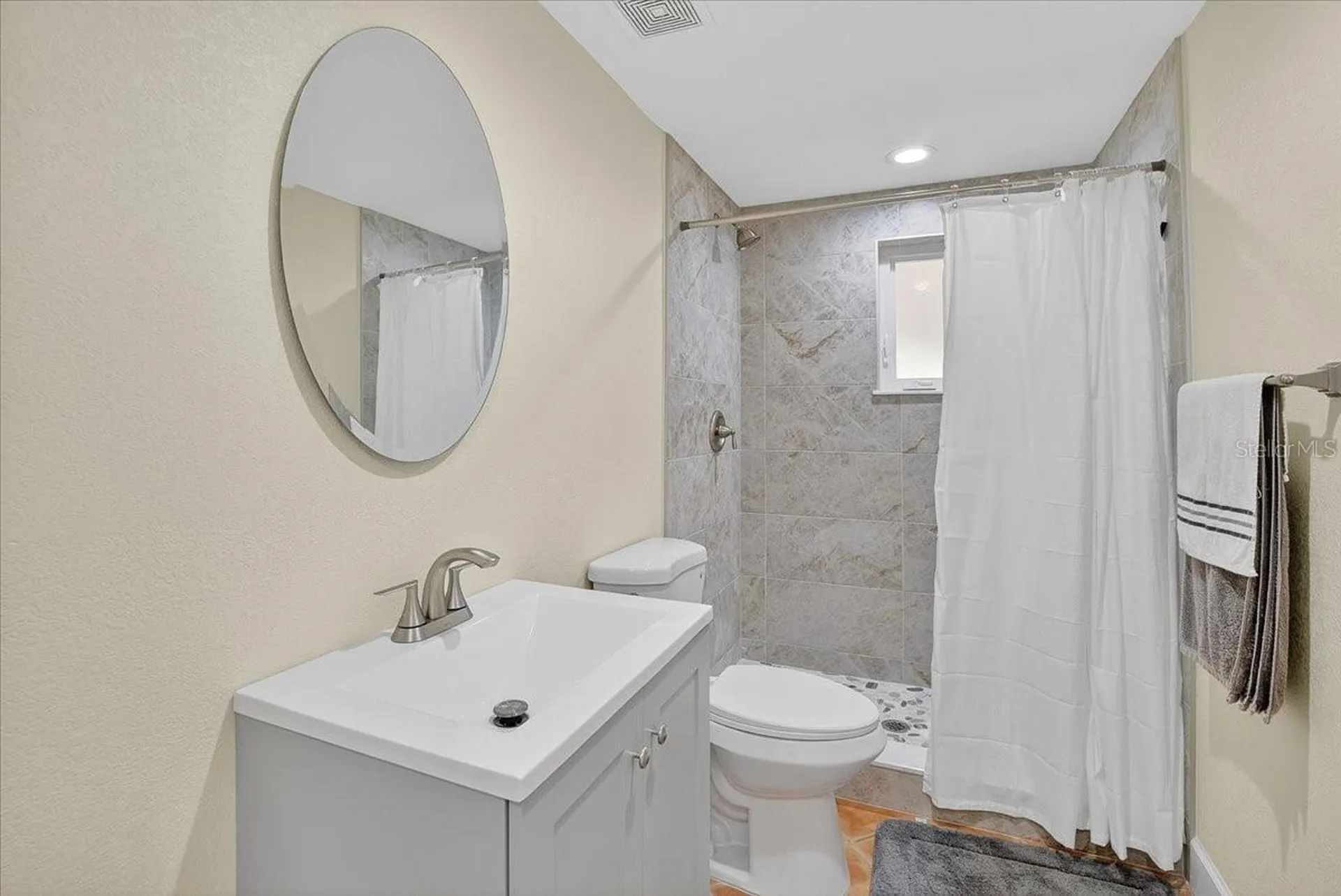 4515 W North Street Tampa FL 33614