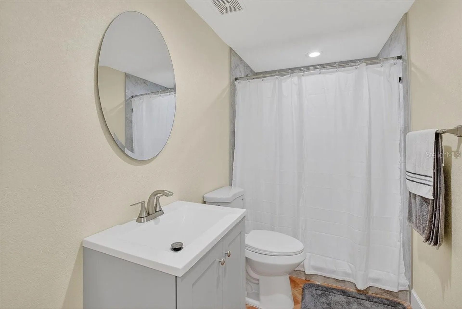 4515 W North Street Tampa FL 33614