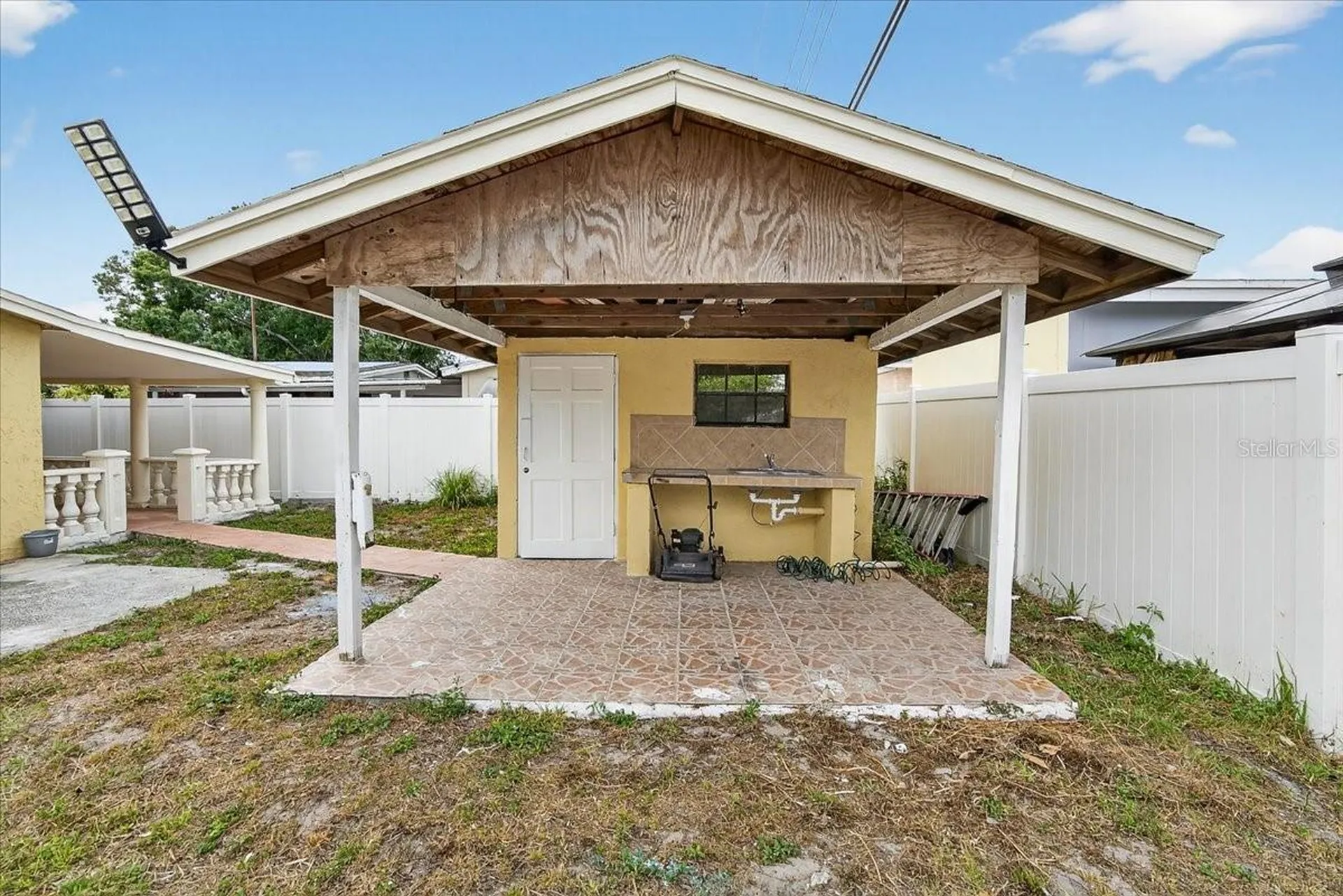 4515 W North Street Tampa FL 33614