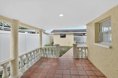 4515 W North Street Tampa FL 33614