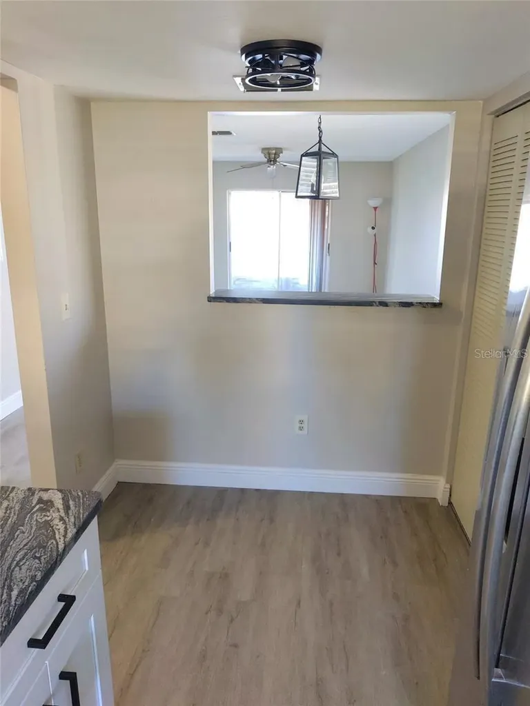 2472 Enterprise Road Clearwater FL 33763