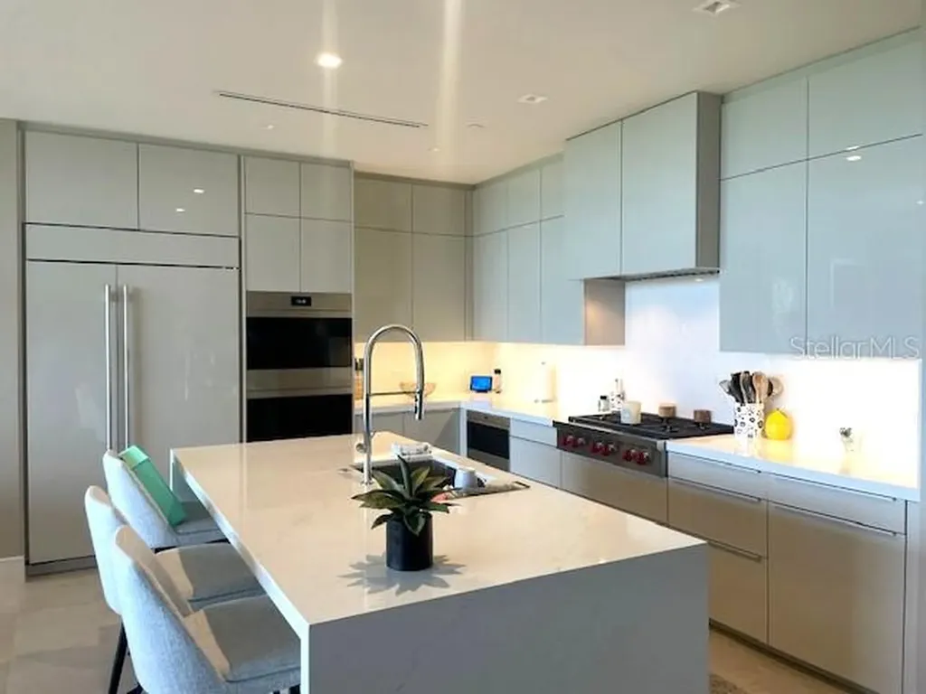 1581 Gulf Of Mexico Drive Longboat Key FL 34228