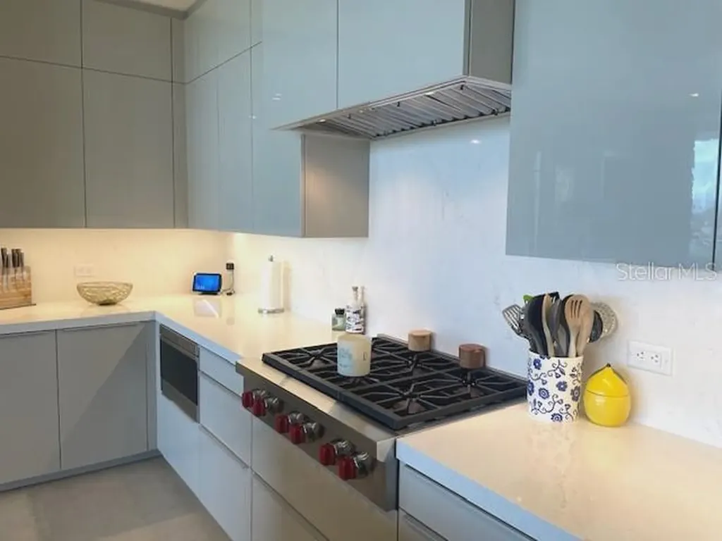 1581 Gulf Of Mexico Drive Longboat Key FL 34228