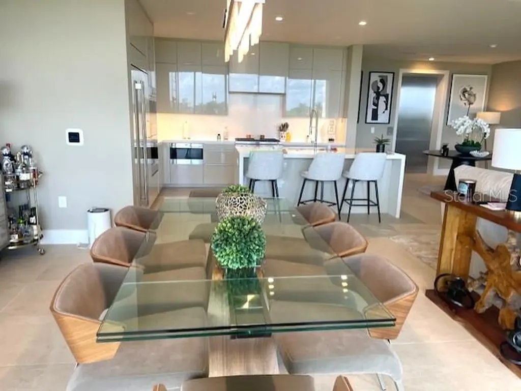 1581 Gulf Of Mexico Drive Longboat Key FL 34228