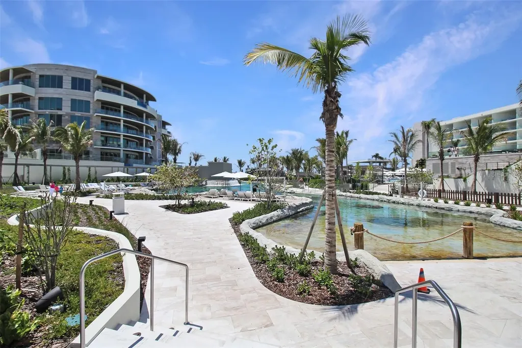 1581 Gulf Of Mexico Drive Longboat Key FL 34228