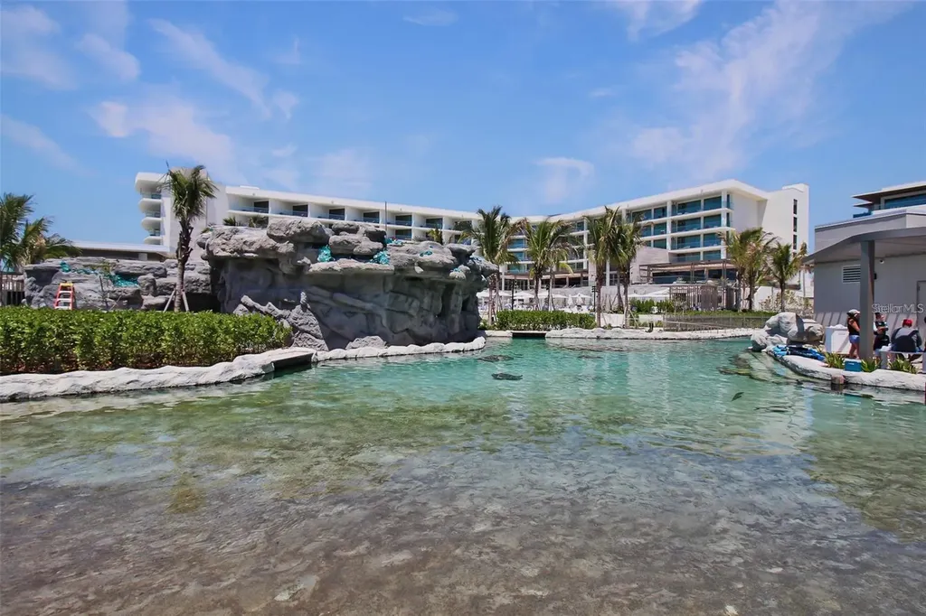 1581 Gulf Of Mexico Drive Longboat Key FL 34228