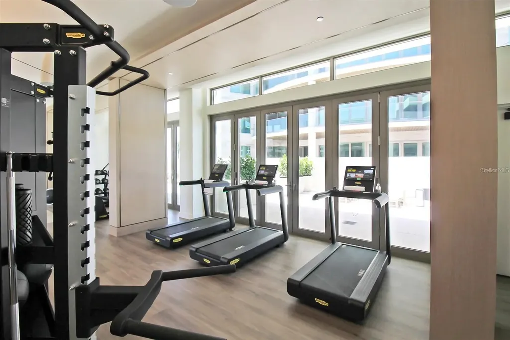 1581 Gulf Of Mexico Drive Longboat Key FL 34228