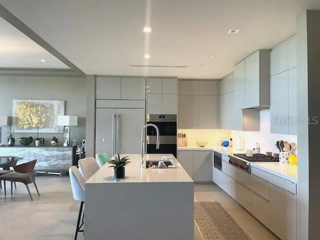 1581 Gulf Of Mexico Drive Longboat Key FL 34228