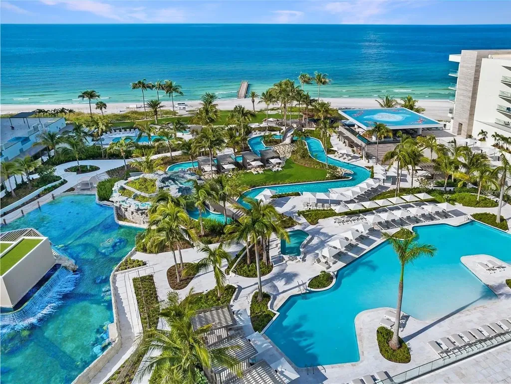 1581 Gulf Of Mexico Drive Longboat Key FL 34228