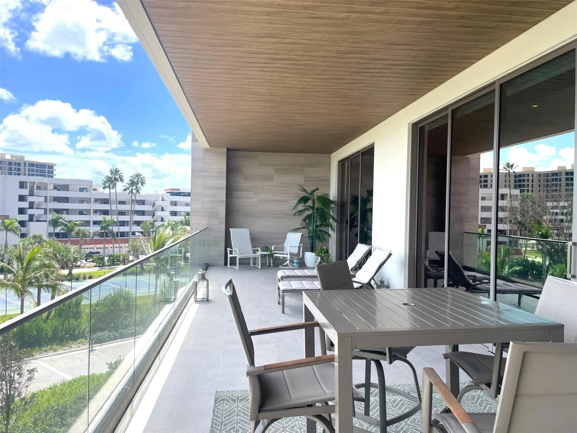 1581 Gulf Of Mexico Drive Longboat Key FL 34228