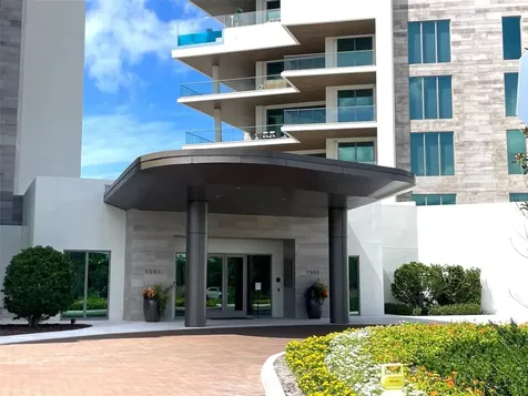 1581 Gulf Of Mexico Drive Longboat Key FL 34228