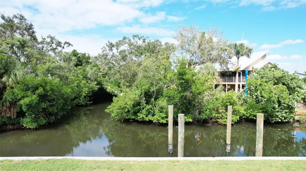710 Albee Road W Nokomis FL 34275