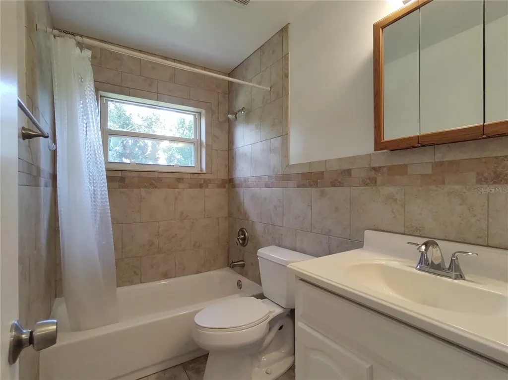 516 Ellsworth Street Altamonte Springs FL 32701
