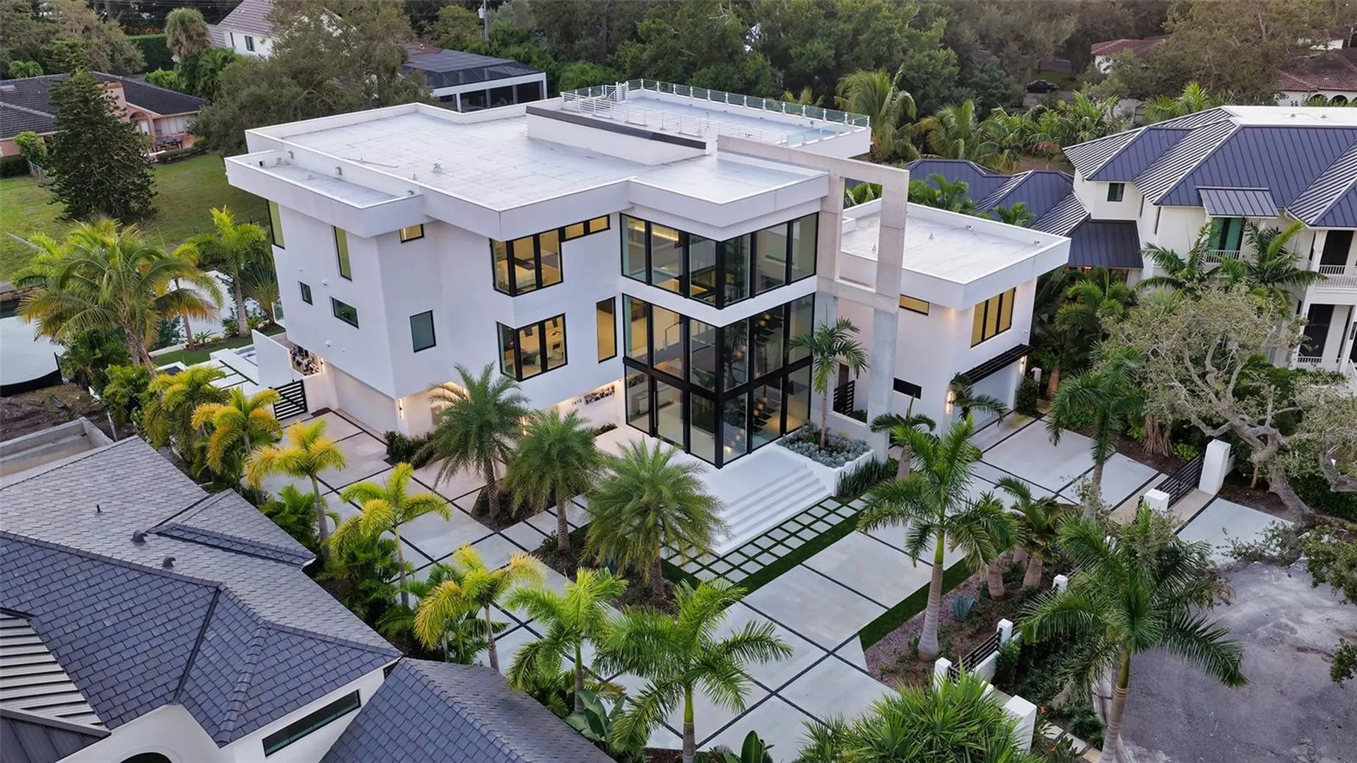 1610 N Lodge Drive Sarasota FL 34239