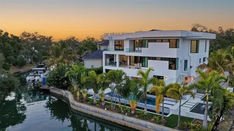 1610 N Lodge Drive Sarasota FL 34239