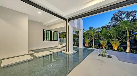 1610 N Lodge Drive Sarasota FL 34239