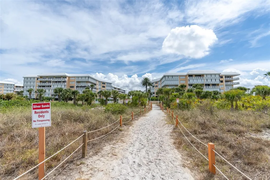 6500 Sunset Way St Pete Beach FL 33706