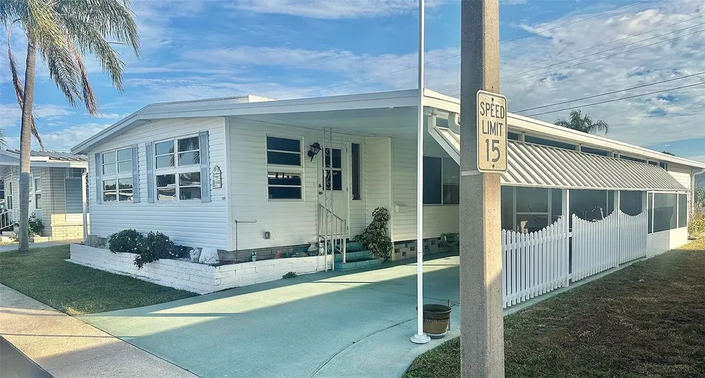 2000 E Bay Drive Largo FL 33771