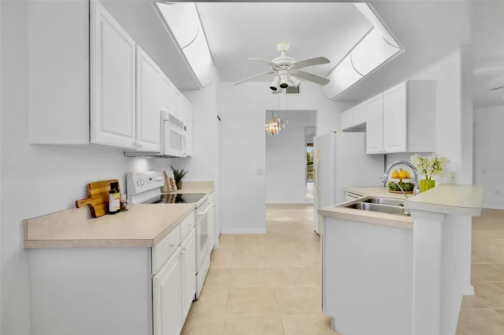 4463 Cinnamon Drive Sarasota FL 34238