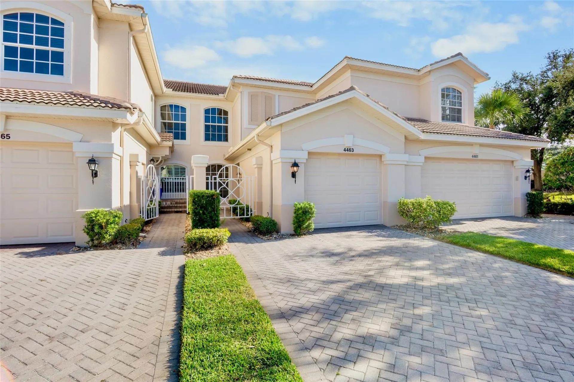Sarasota FL, 4463 Cinnamon Drive, Unit 2502