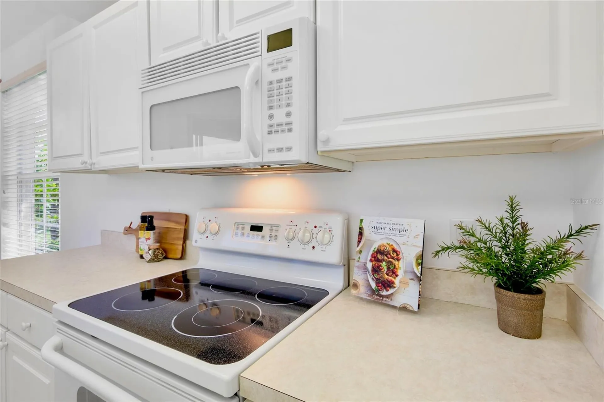 4463 Cinnamon Drive Sarasota FL 34238