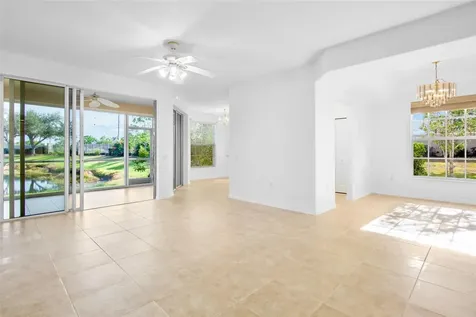4463 Cinnamon Drive Sarasota FL 34238