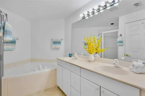 4463 Cinnamon Drive Sarasota FL 34238