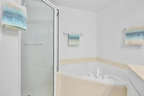 4463 Cinnamon Drive Sarasota FL 34238