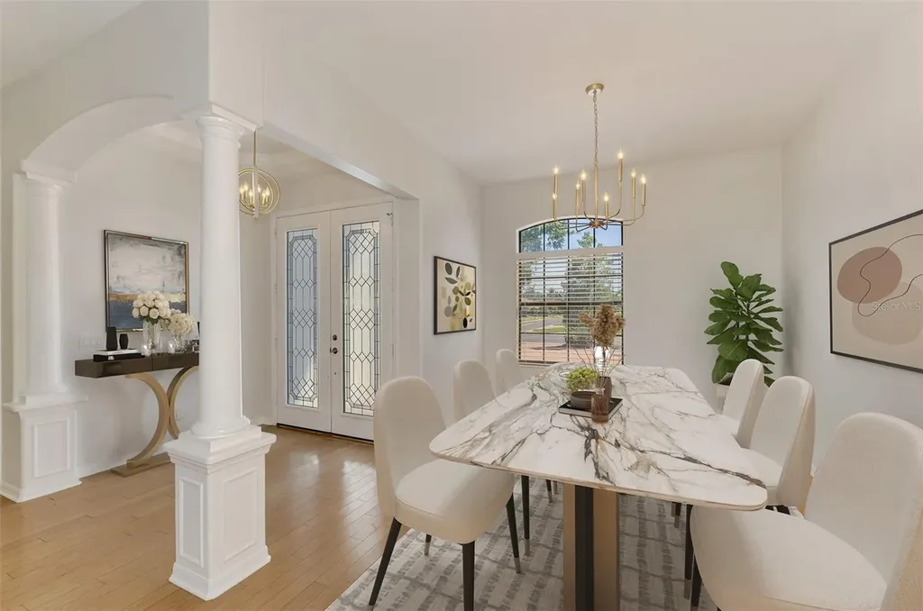 5684 Eastwind Drive Sarasota FL 34233