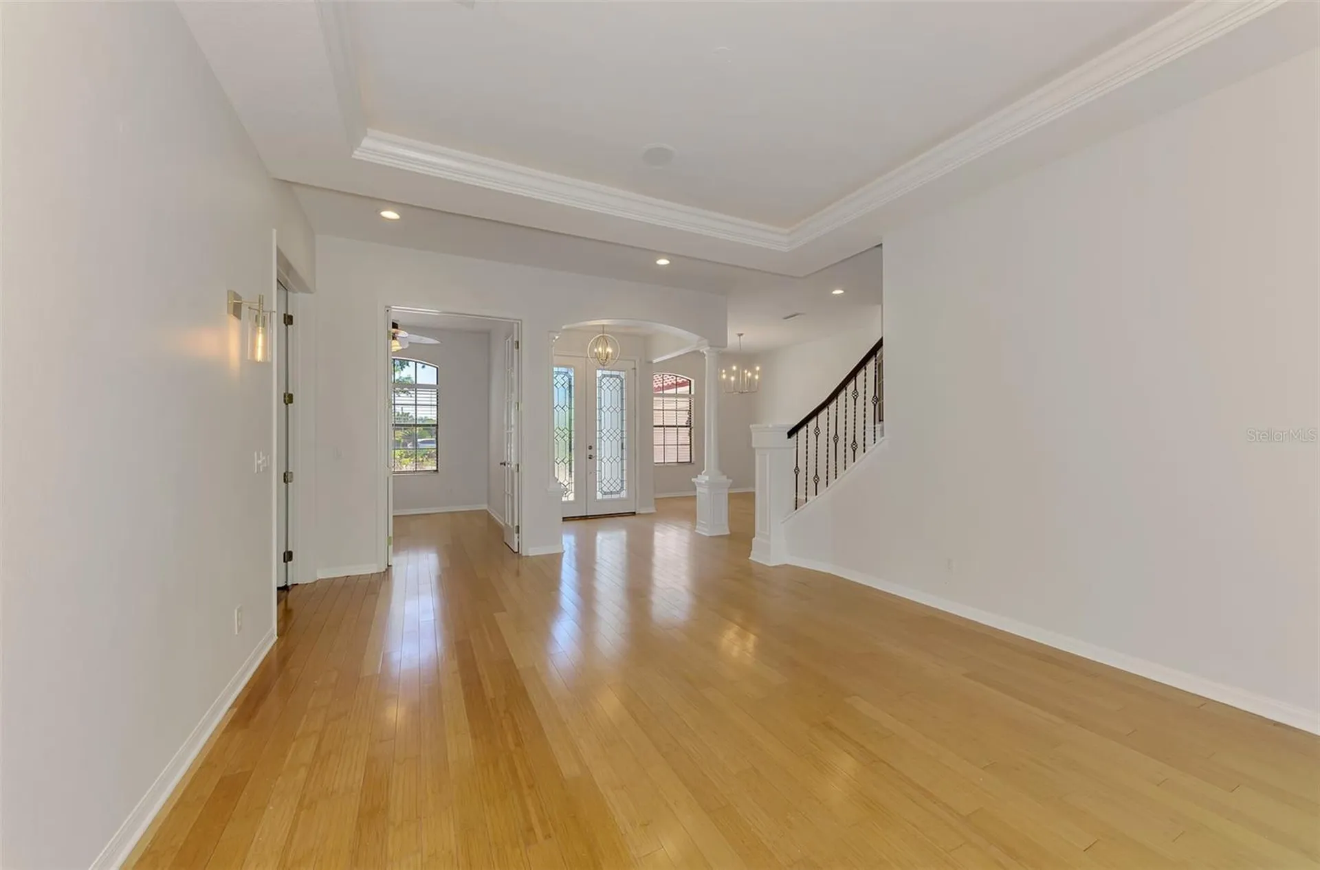 5684 Eastwind Drive Sarasota FL 34233