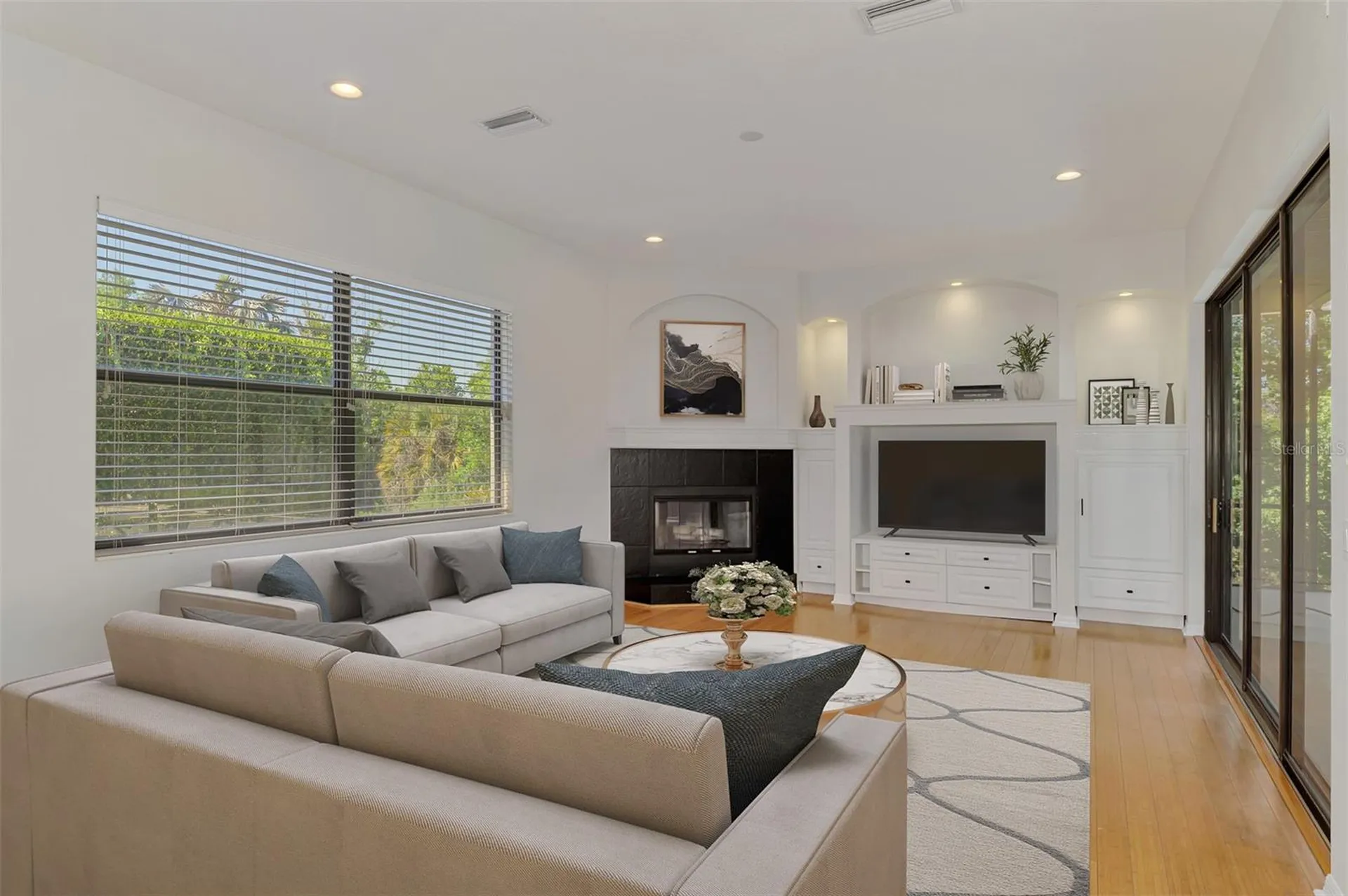 5684 Eastwind Drive Sarasota FL 34233
