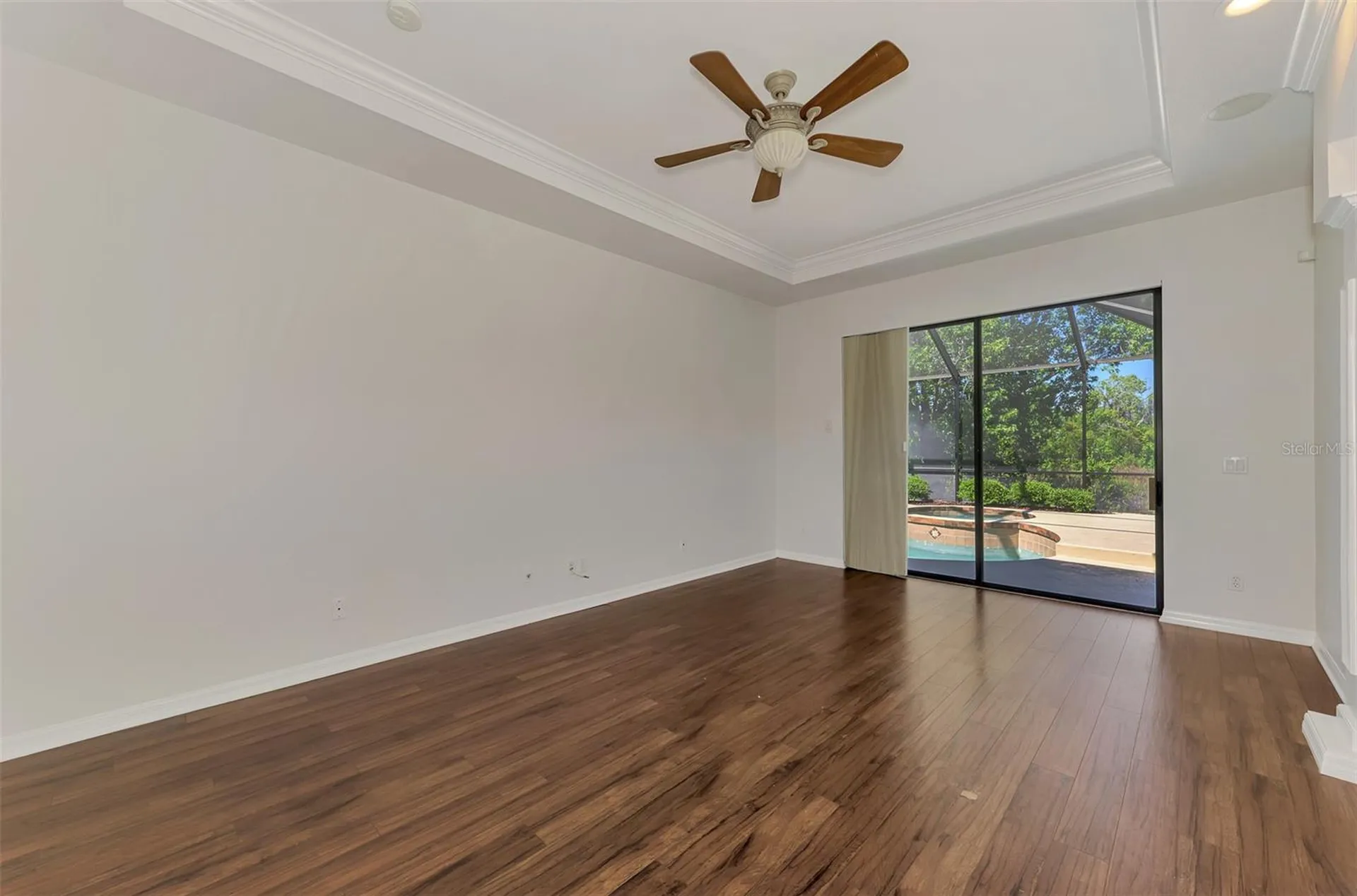 5684 Eastwind Drive Sarasota FL 34233