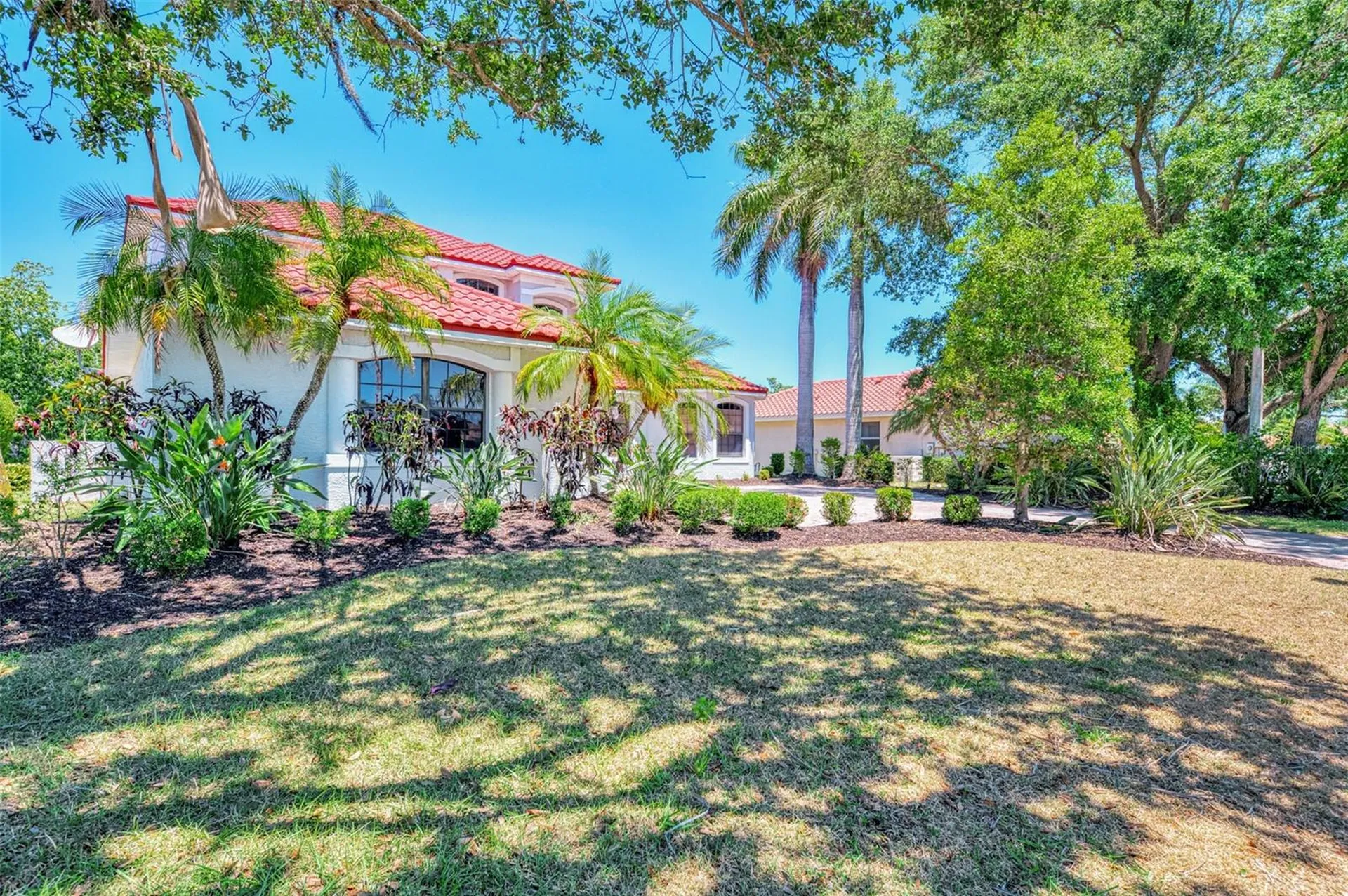 5684 Eastwind Drive Sarasota FL 34233