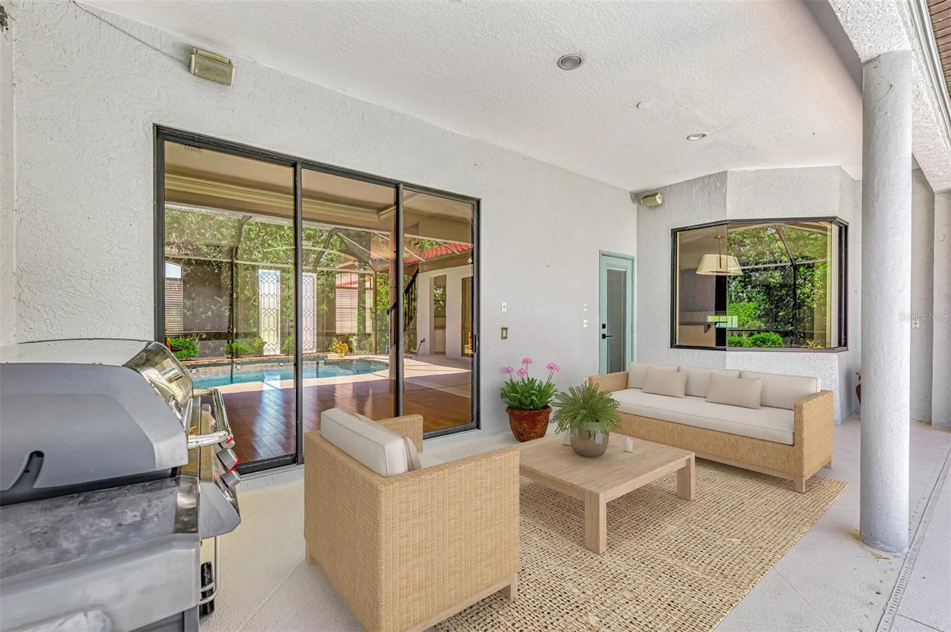 5684 Eastwind Drive Sarasota FL 34233