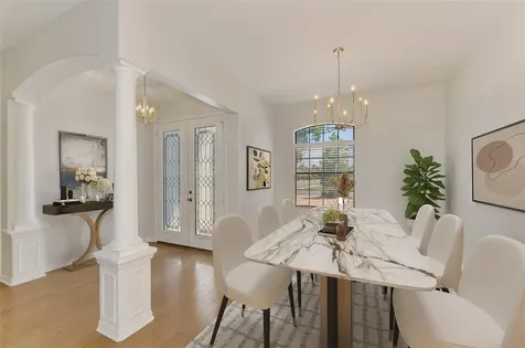 5684 Eastwind Drive Sarasota FL 34233