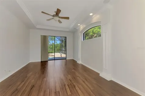 5684 Eastwind Drive Sarasota FL 34233