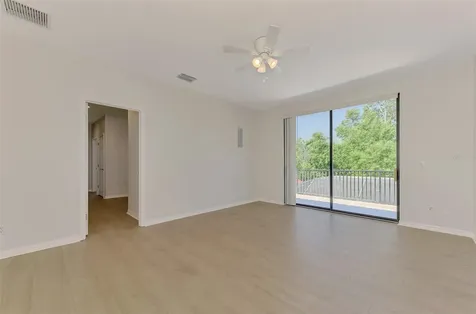 5684 Eastwind Drive Sarasota FL 34233