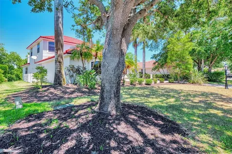 5684 Eastwind Drive Sarasota FL 34233