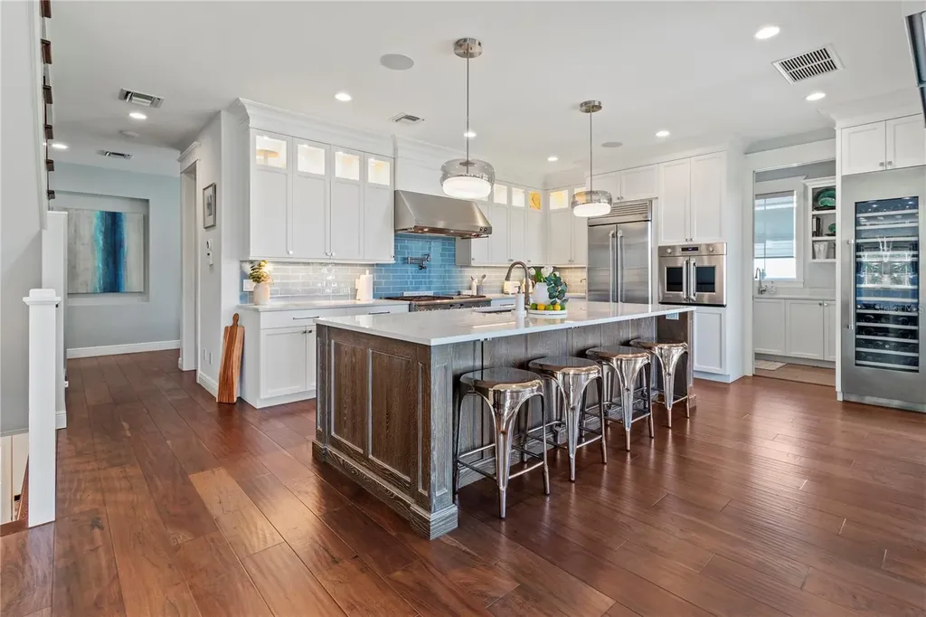 519 Villa Rosa Way Anna Maria FL 34216