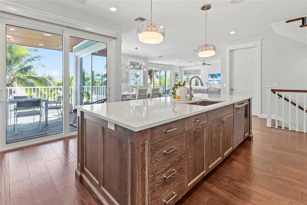 519 Villa Rosa Way Anna Maria FL 34216