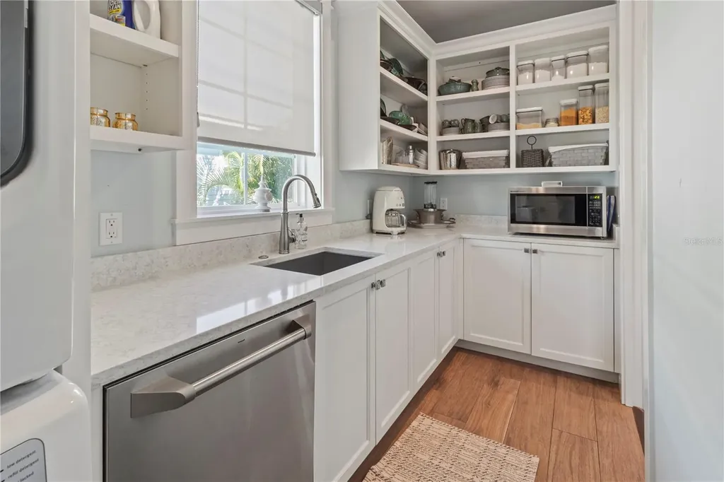 519 Villa Rosa Way Anna Maria FL 34216