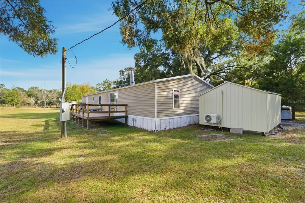 9160 NW 131 Court Ocala FL 34482