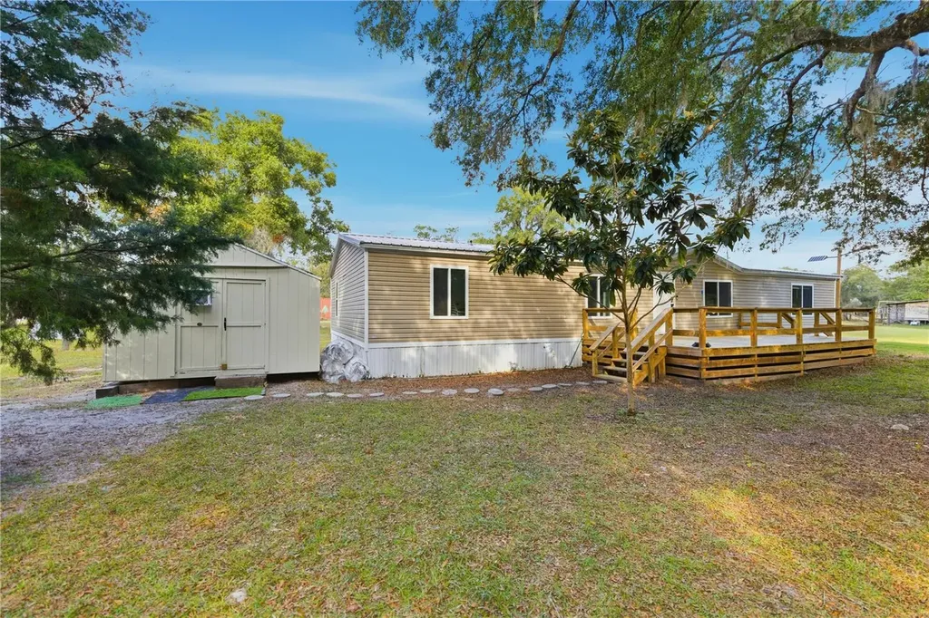 9160 NW 131 Court Ocala FL 34482