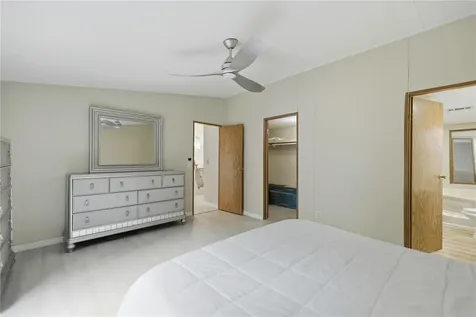 9160 NW 131 Court Ocala FL 34482