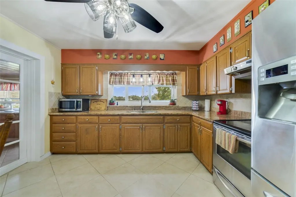 9551 Bear Lake Circle Apopka FL 32703